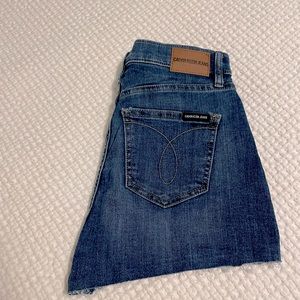 Calvin Klein women high waisted shorts size 26, 29 brand new